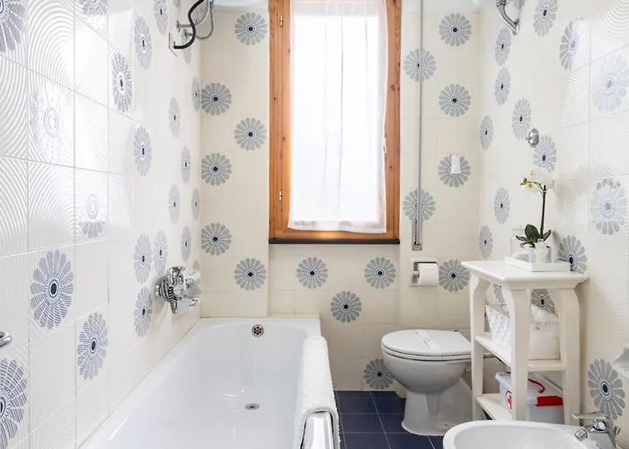 La Casa Bianca By M&g *