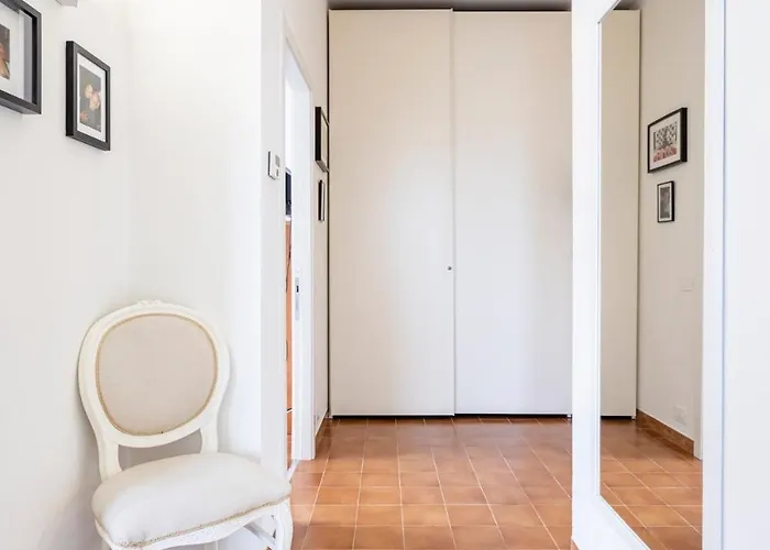 La Casa Bianca By M&g *