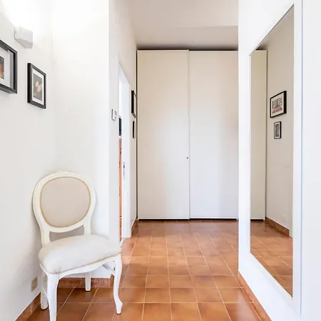 La Casa Bianca By M&g *