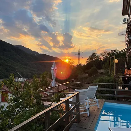 La Casa Bianca By M&g * Orero