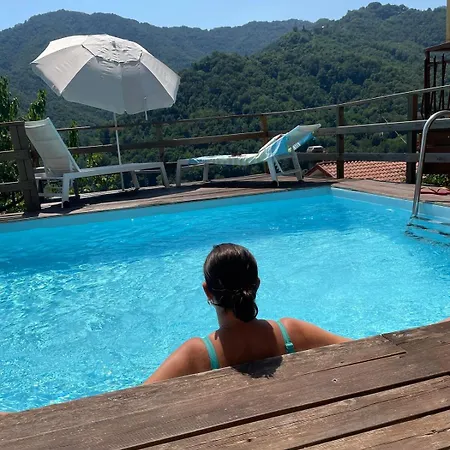 La Casa Bianca By M&g * Orero