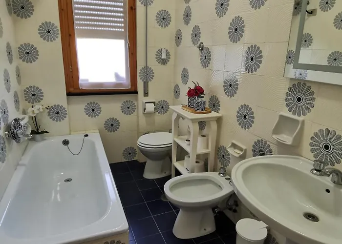 La Casa Bianca By M&g